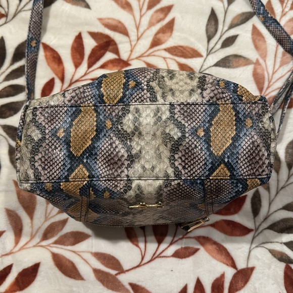 Jessica Simpson purse snake print - Picture 5 of 9